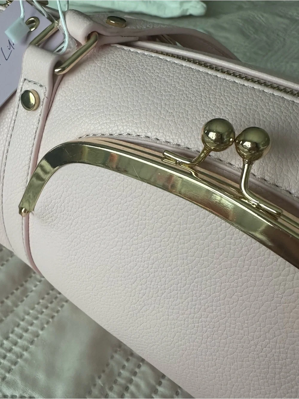 Pink kisslock Barrel bag Satchel